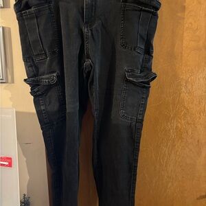 SHEIN Black Straight Leg Jeans with Utilitarian Style